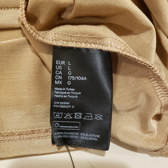 Top - Picture 4 of 4